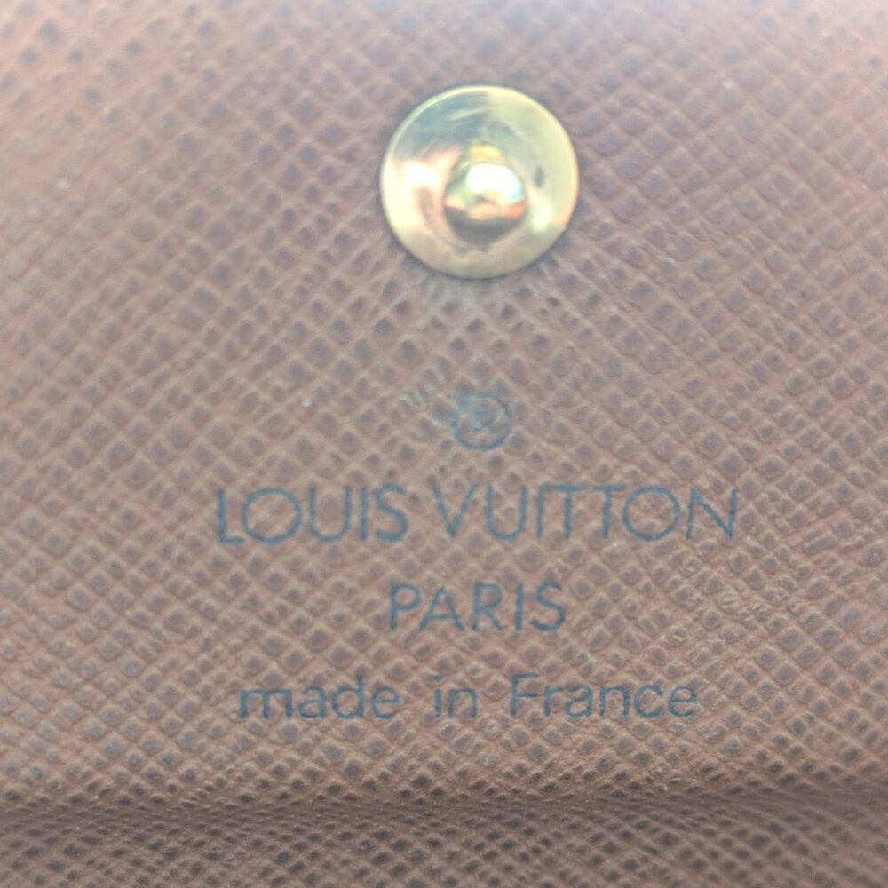 Louis Vuitton iconic Monogram Wallet - Picture 3 of 9